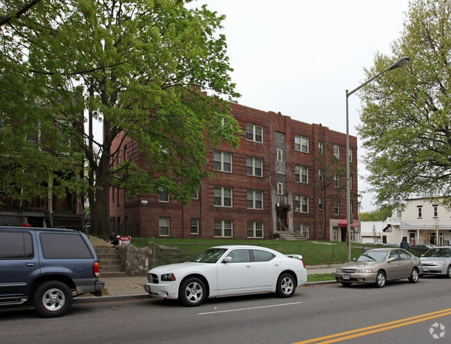 Primary Photo - North Hill on K Street