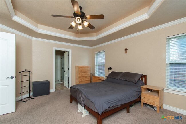 Building Photo - 2513 Jackson Dr