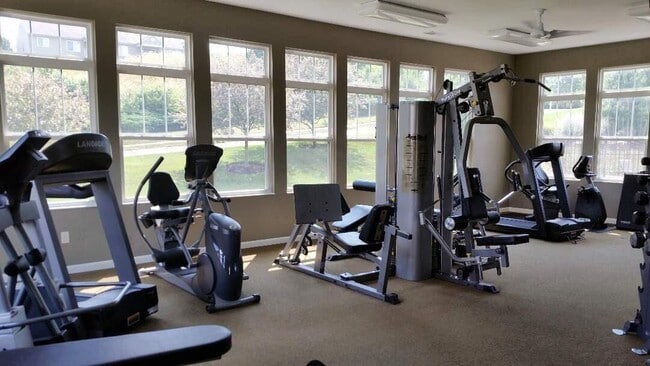 Building Photo - 6045 Boulder View