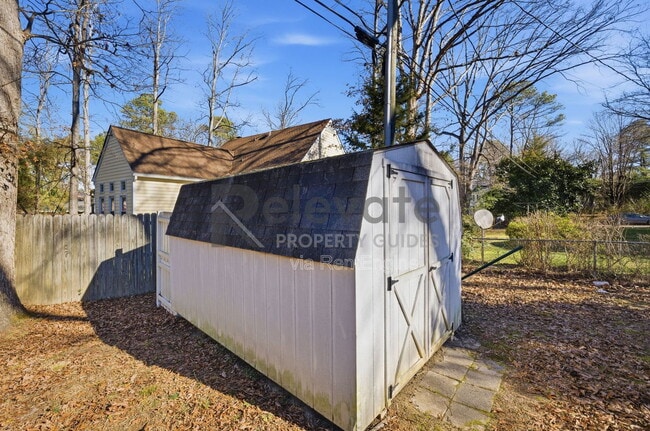 Building Photo - 9002 Michaux Ln