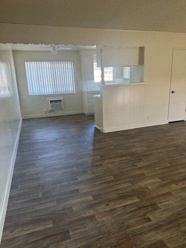 Building Photo - 6248 N San Gabriel Blvd