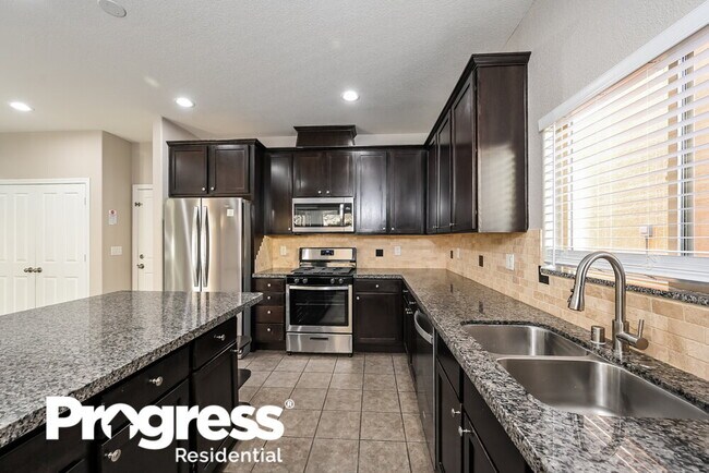 Building Photo - 7256 Coppertip Ave