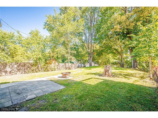 Building Photo - 2940 Vincent Ave N