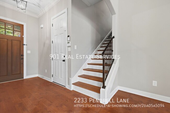 Building Photo - 2233 Pendrell Ln