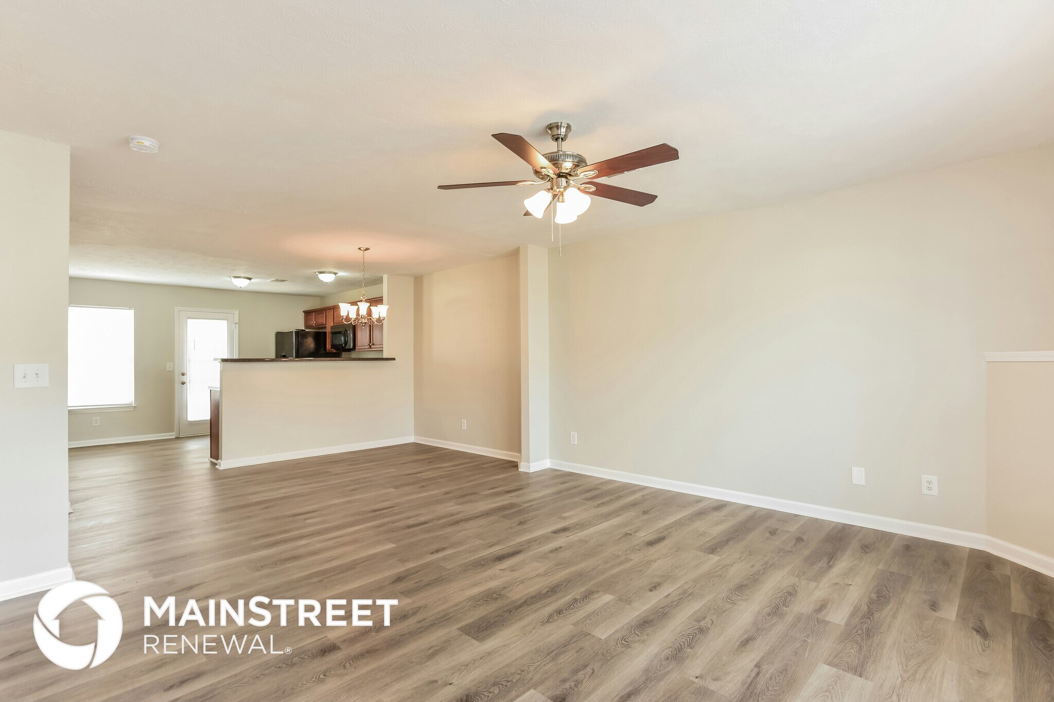 Building Photo - 6058 Cullen Dr