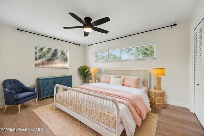 Building Photo - 855 Montego Bay Dr S