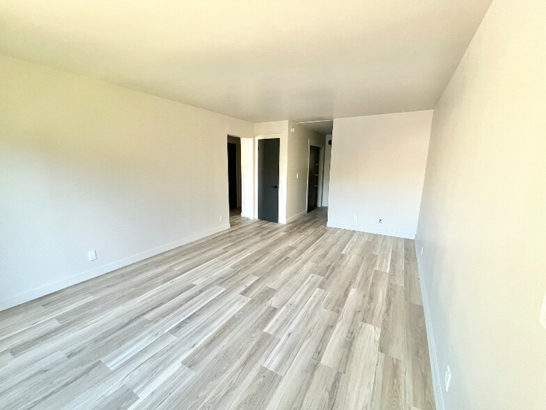 Building Photo - 420 Lordwith Dr