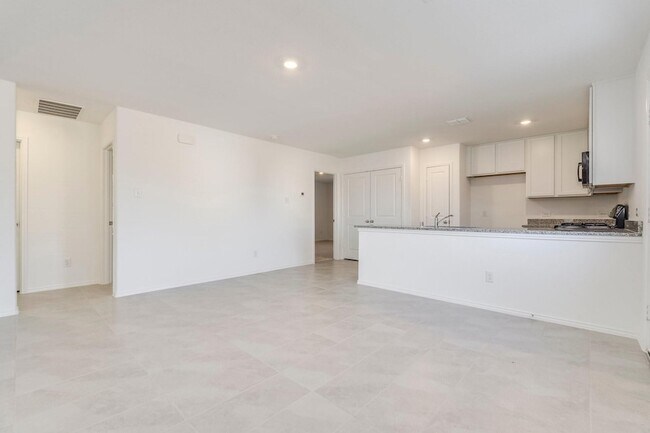Building Photo - 3605 Flicker Ln