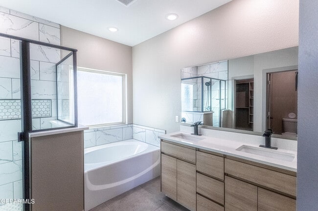 Building Photo - 1792 Kayla Bree St