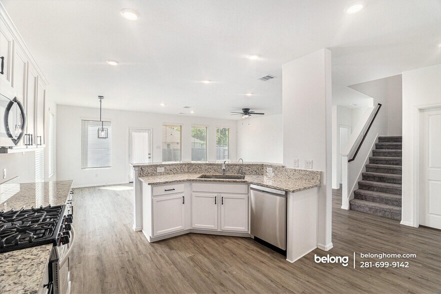 Building Photo - 19010 Sonora Chase Dr