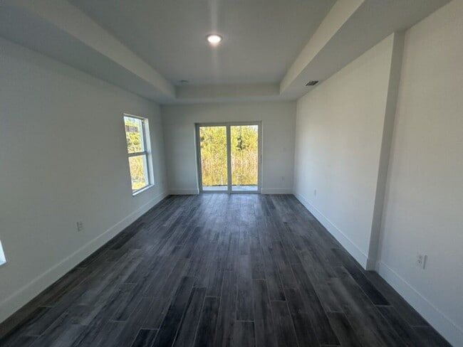 Building Photo - 1801 NW 13th Terrace