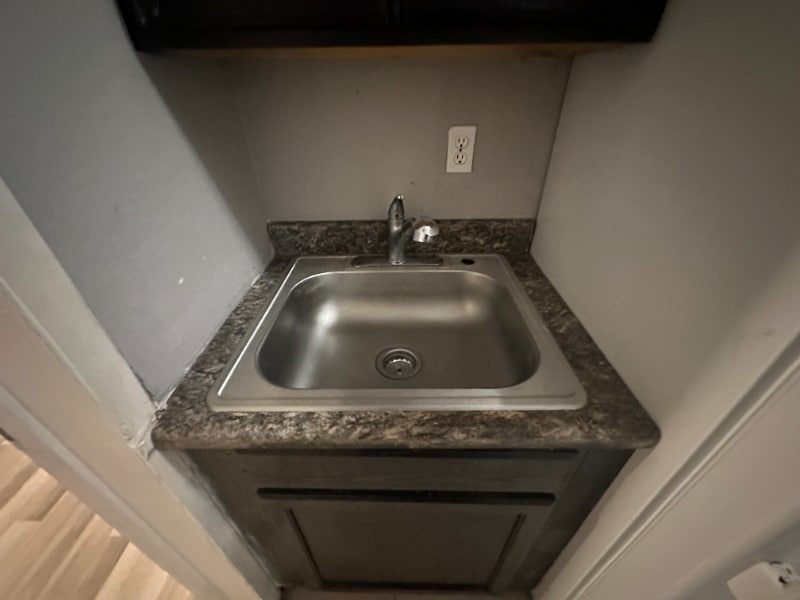 Building Photo - 712 Lucaya Dr