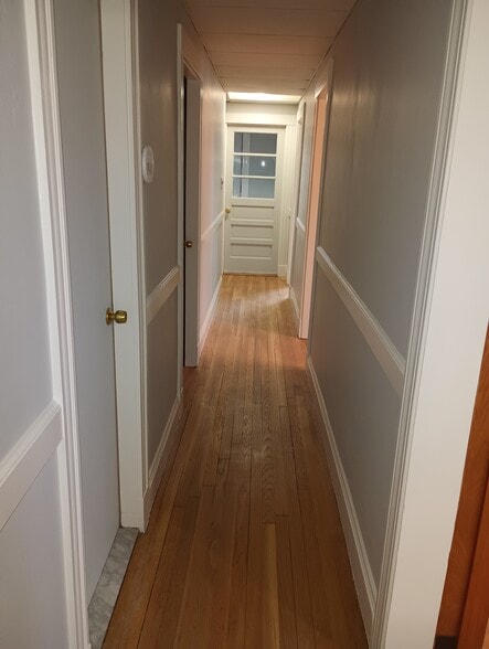 Hallway - 139 Sigourney St