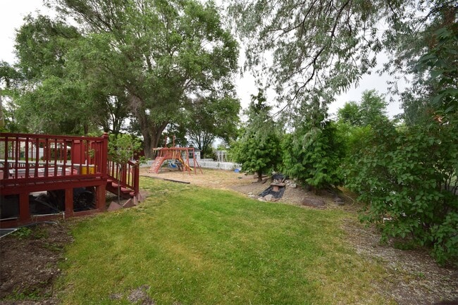 Building Photo - 14551 S Camp Williams Rd