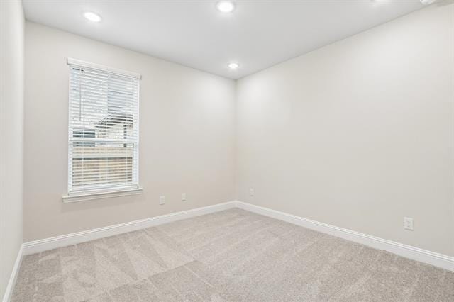 Building Photo - 716 Papyrus Dr