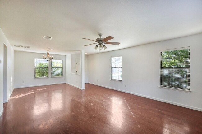 Building Photo - 2020 Kass Cove