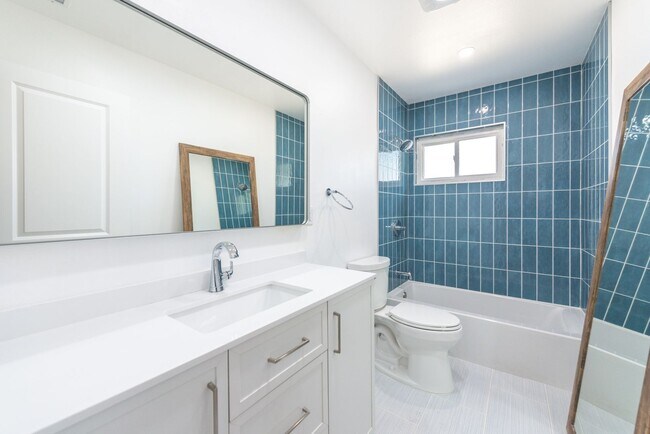 Building Photo - Completely renovated!  Premium location 4 ...