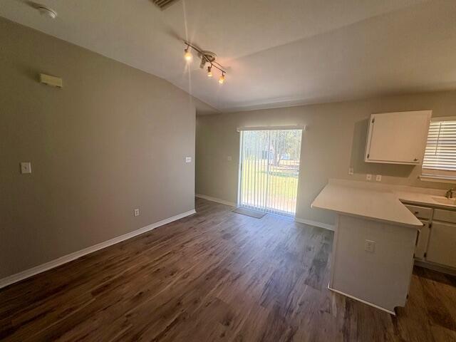 Building Photo - 2027 Las Vegas Trail