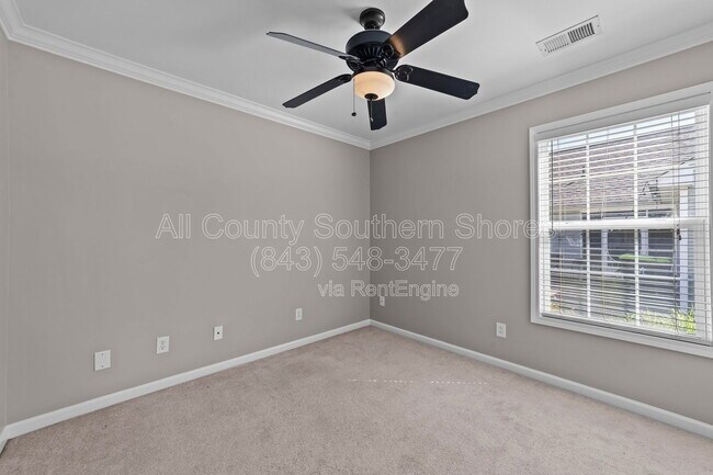 Building Photo - 359 Vesta Dr