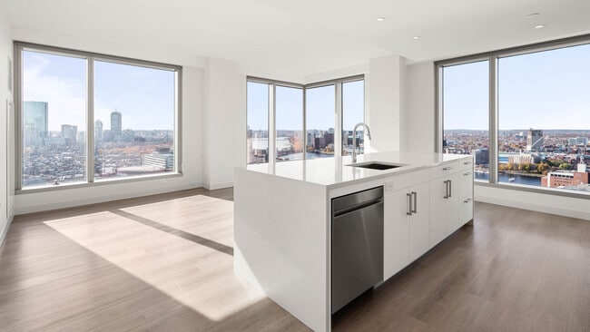 Building Photo - 35 Lomasney Wy