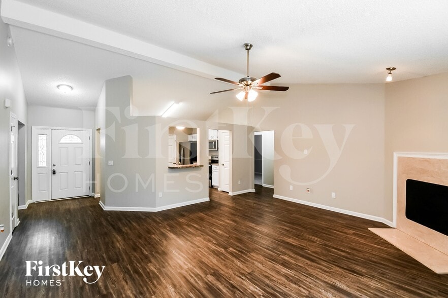 Building Photo - 4502 Arch Creek Dr