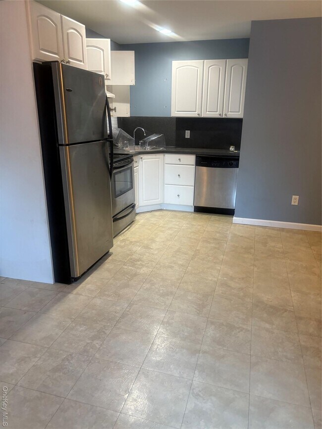 Building Photo - 34 Markwood Ln