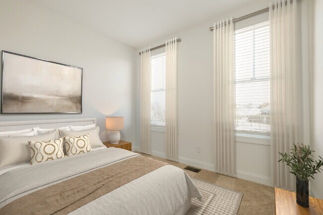 Building Photo - 514 Alice Wy