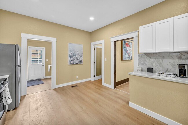 Building Photo - FULLY FURNISHED HISTORIC CHARMER BETWEEN UNR & DOWNTOWN – UTILITIES INCLUDED, MODERN UPGRADES, PR...