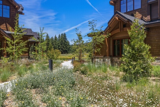 Building Photo - Luxury Tahoe Beach Club