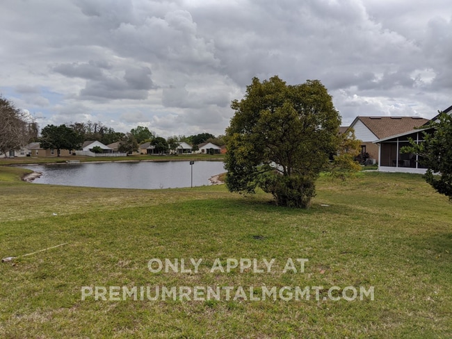 Building Photo - Corner of Curry Ford and Goldenrod 3 bedroom 2 baths and one car garage