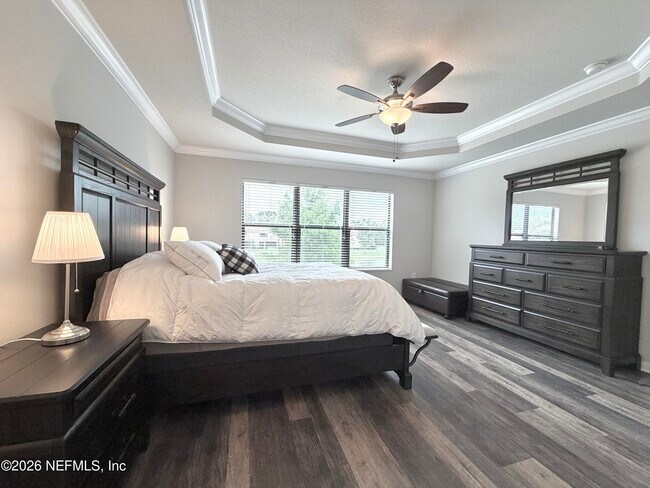 Building Photo - 13527 Montecito Pl