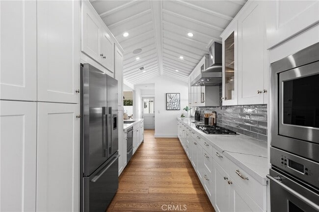 Building Photo - 12947 La Maida St