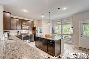 Building Photo - 12927 Shoreline Dr