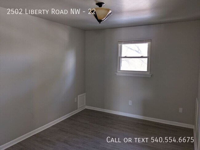 Building Photo - 2502 Liberty Rd NW