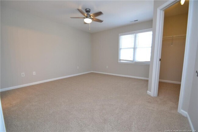 Building Photo - 1000 Bungalow Park Dr