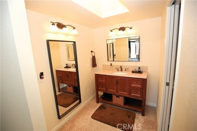 Building Photo - 900 Evert Ct
