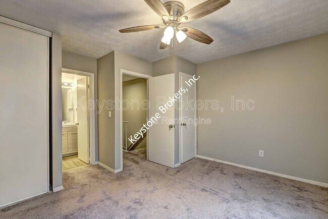 Building Photo - 6706 Witherington Ct NW