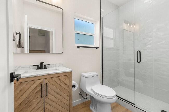 Building Photo - Brand new!