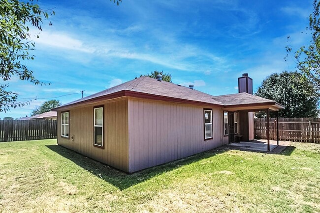 Building Photo - 3-Bedroom Home Located in Killeen