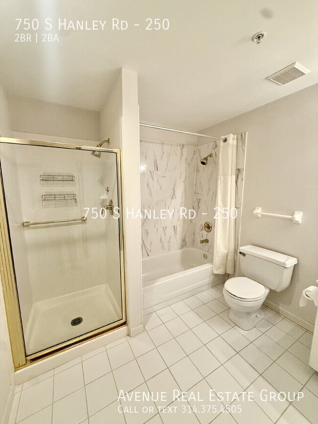 Building Photo - 750 S Hanley Rd