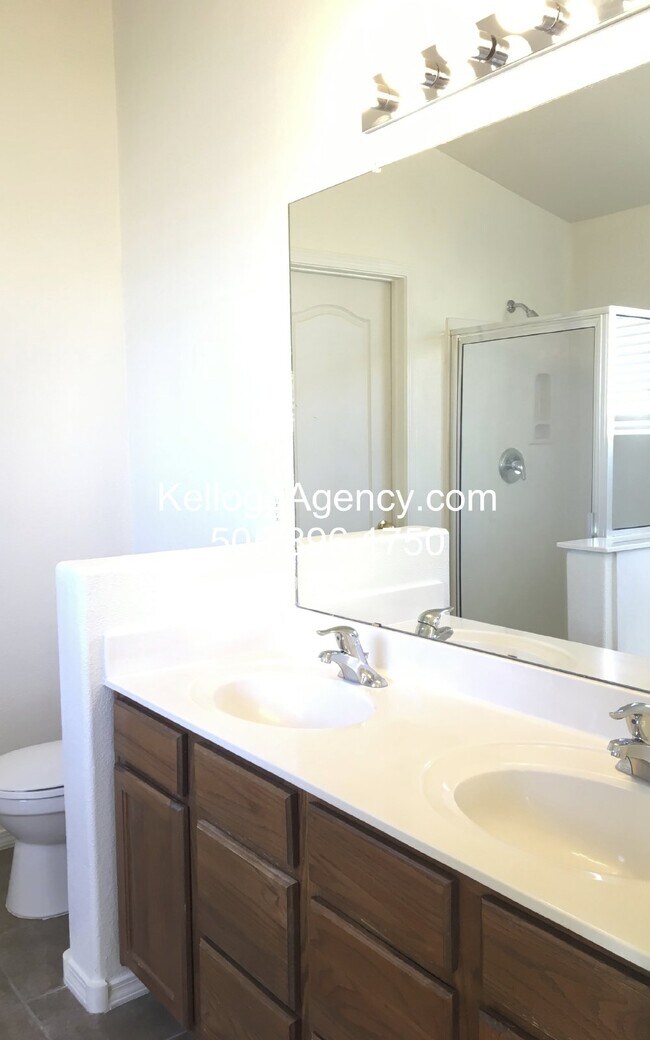 Building Photo - 2 Story / 4BR / Ventana Ranch West