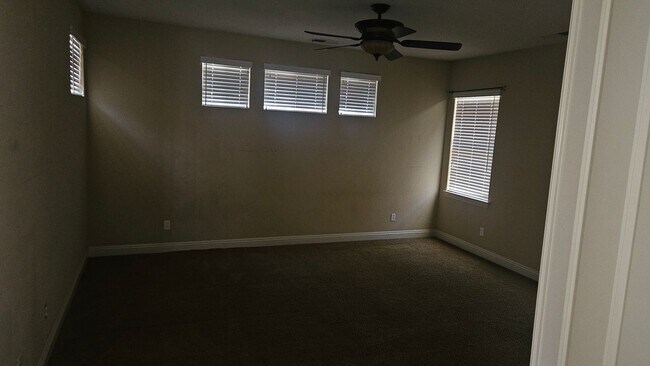 Building Photo - Four Bedroom Home Available!