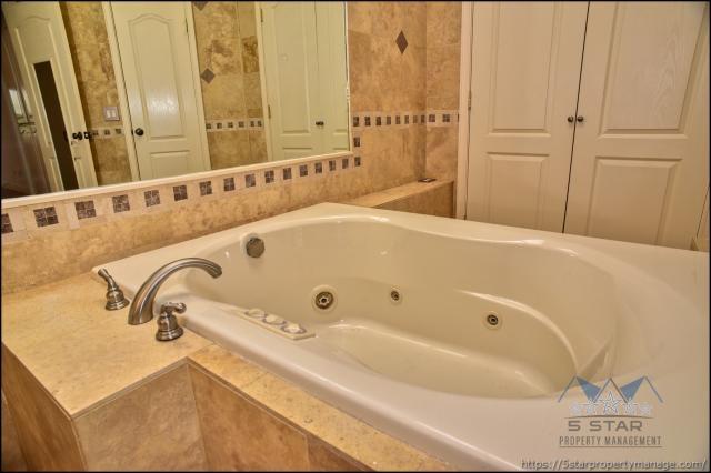 Building Photo - 4 bedroom in El Paso TX 79922