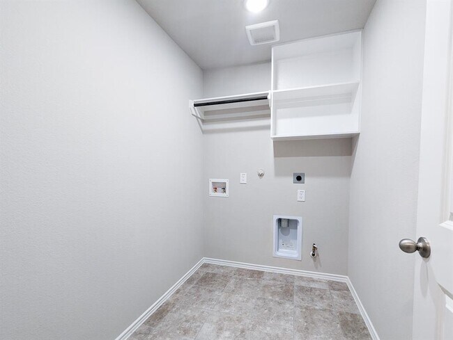 Building Photo - 20726 Bulbine Vly Dr