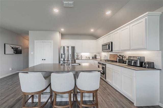 Building Photo - 10537 Big Lagoon Dr