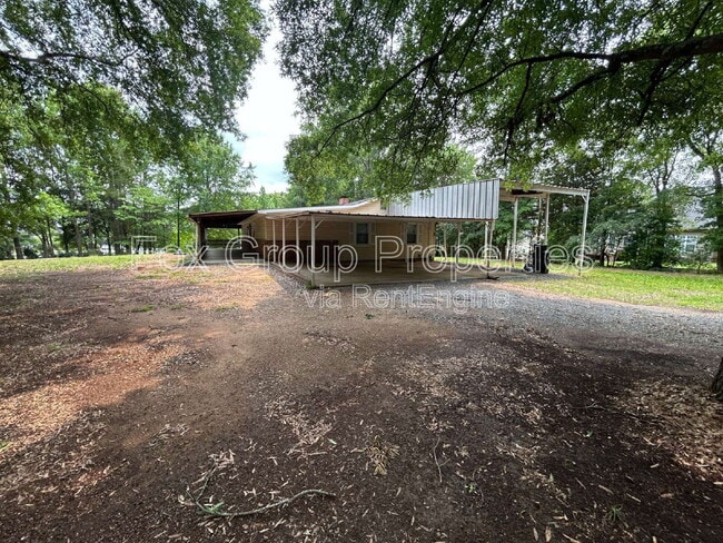 Primary Photo - 579 Old Speedway Dr NW
