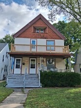 Building Photo - 1556 S 76th St