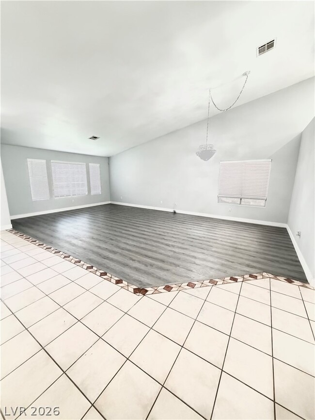 Building Photo - 2763 Chokecherry Ave