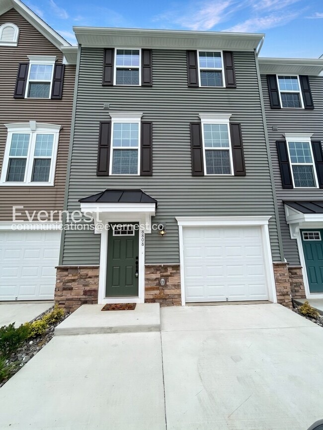 Building Photo - 8808 Stevenson Ln