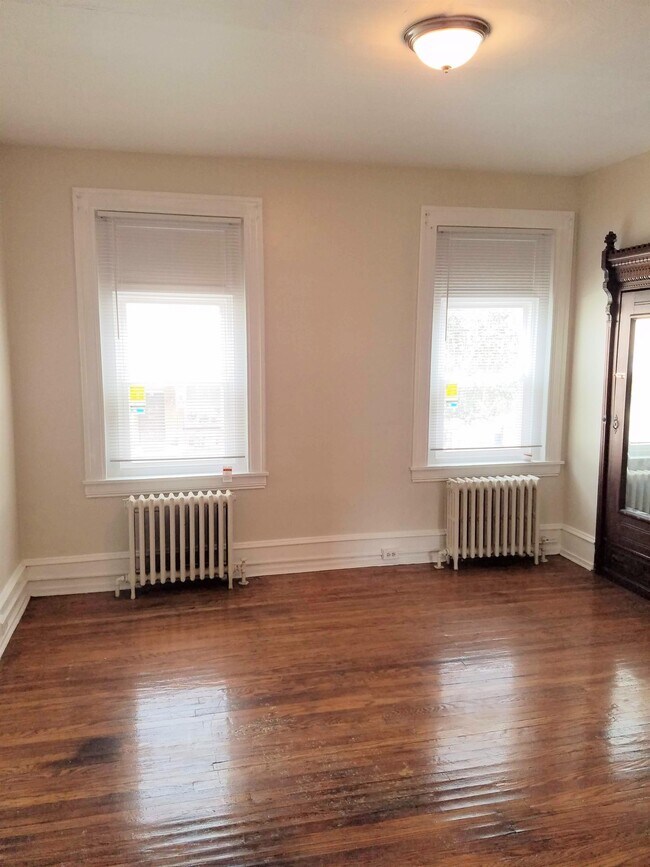 Primary Photo - 3246 N 13th St